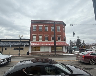 101 W Main Street - Photo Thumbnail 33