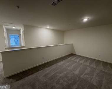 1204 Fagiolo Street - Photo Thumbnail 10