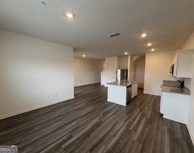 1205 Fagiolo Street - Photo Thumbnail 7