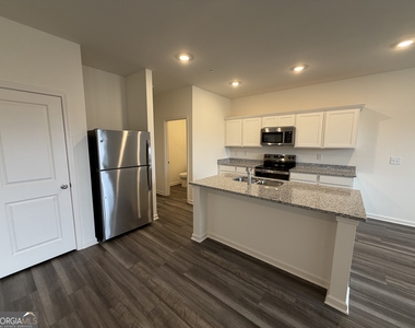 1205 Fagiolo Street - Photo Thumbnail 3