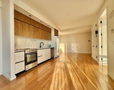1326 Ocean Avenue - Photo Thumbnail 6