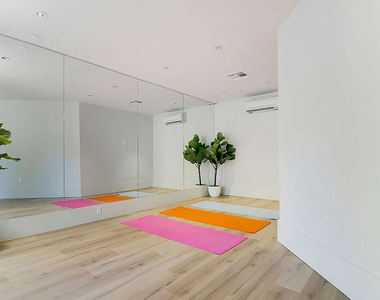 1326 Ocean Avenue - Photo Thumbnail 6