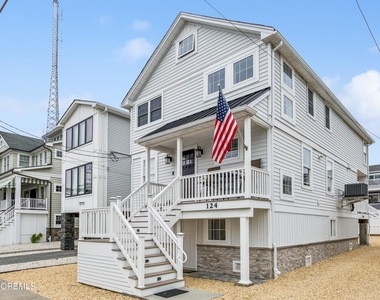 124 2nd Avenue - Photo Thumbnail 37