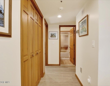 8 Ortley Avenue - Photo Thumbnail 29