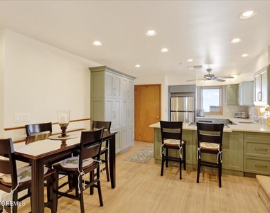 8 Ortley Avenue - Photo Thumbnail 18