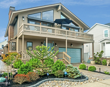 8 Ortley Avenue - Photo Thumbnail 47