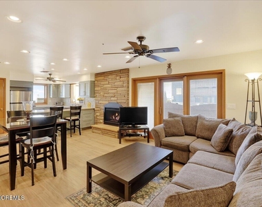 8 Ortley Avenue - Photo Thumbnail 3