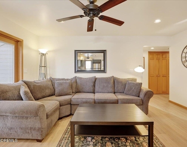 8 Ortley Avenue - Photo Thumbnail 23