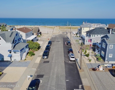 8 Ortley Avenue - Photo Thumbnail 42