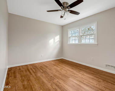 429 Lake Avenue - Photo Thumbnail 33