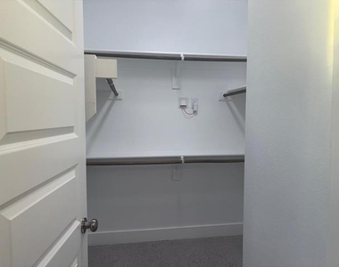 825 W Mayfield Road - Photo Thumbnail 13