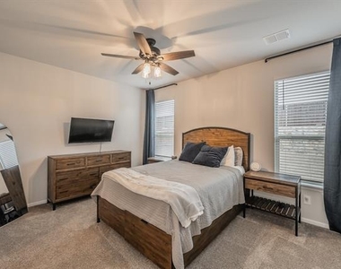 156 Birch Street - Photo Thumbnail 12