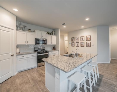 156 Birch Street - Photo Thumbnail 7