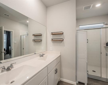 156 Birch Street - Photo Thumbnail 11