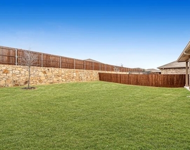 156 Birch Street - Photo Thumbnail 16