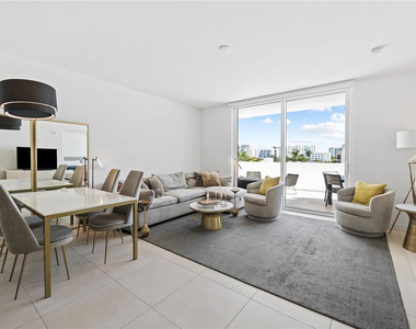 401 N Birch Road - Photo Thumbnail 4