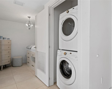 401 N Birch Road - Photo Thumbnail 15