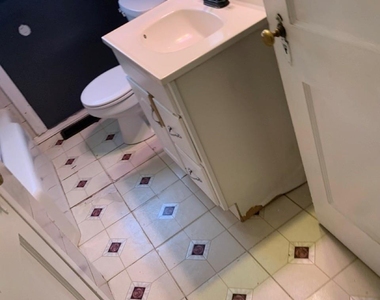 544 N Center Street - Photo Thumbnail 10