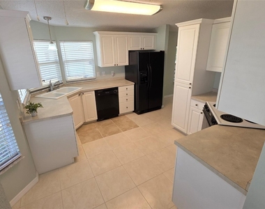 3784 Sapodilla Court - Photo Thumbnail 4