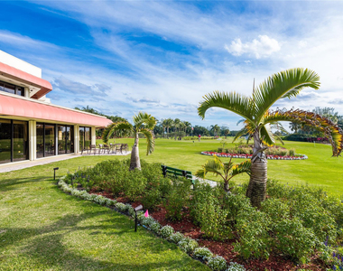 381 S Hollybrook Drive - Photo Thumbnail 23