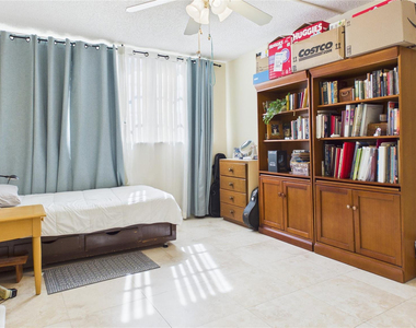 381 S Hollybrook Drive - Photo Thumbnail 15