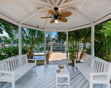 1600 S Ocean Drive - Photo Thumbnail 4