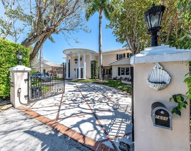 1600 S Ocean Drive - Photo Thumbnail 29