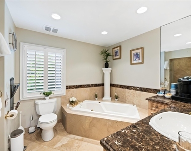 1600 S Ocean Drive - Photo Thumbnail 21