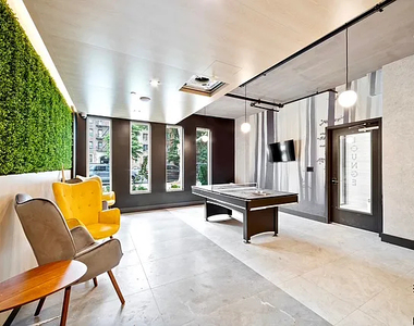 290 Linden Boulevard - Photo Thumbnail 7