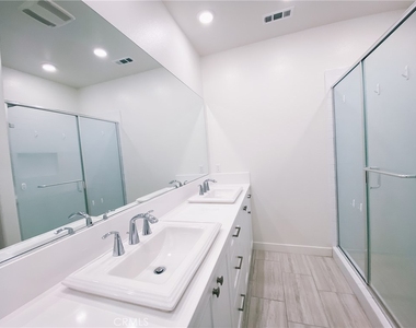 2623 Glamis Court - Photo Thumbnail 13