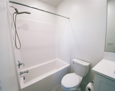 2623 Glamis Court - Photo Thumbnail 9