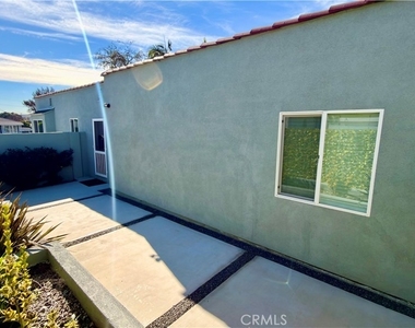 515 Florence - Photo Thumbnail 20