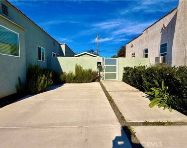 515 Florence - Photo Thumbnail 5