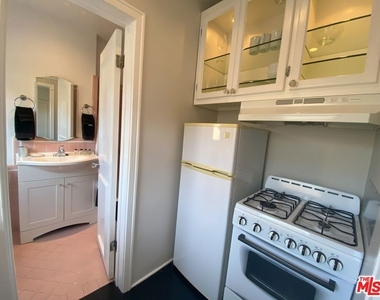 1724 El Cerrito Place - Photo Thumbnail 6