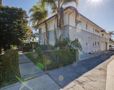 8976 Cadillac Avenue - Photo Thumbnail 19