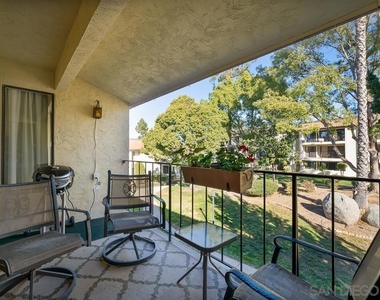 17617 Pomerado Rd - Photo Thumbnail 24