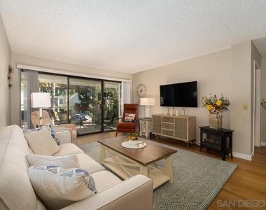 17617 Pomerado Rd - Photo Thumbnail 2