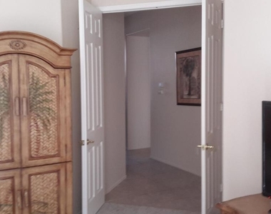35299 Meridia Avenue - Photo Thumbnail 11