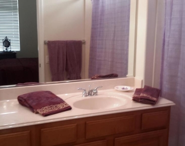 35299 Meridia Avenue - Photo Thumbnail 16