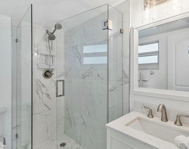 2560 S Ocean Boulevard - Photo Thumbnail 11