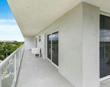 2560 S Ocean Boulevard - Photo Thumbnail 18