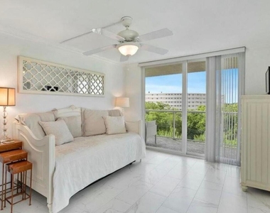 2560 S Ocean Boulevard - Photo Thumbnail 13