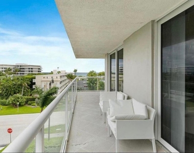 2560 S Ocean Boulevard - Photo Thumbnail 17