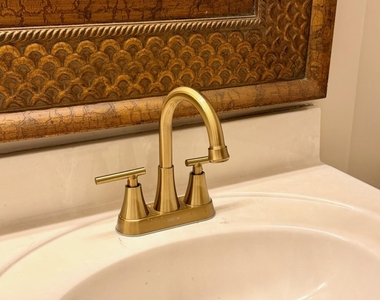 9391 Bridgeport Drive - Photo Thumbnail 12