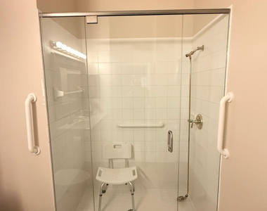 9391 Bridgeport Drive - Photo Thumbnail 11