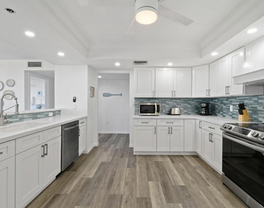 5047 N Highway A1a - Photo Thumbnail 14