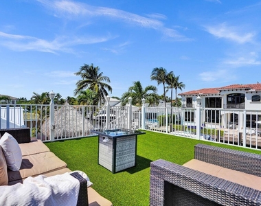 785 Ne 71st Street - Photo Thumbnail 48