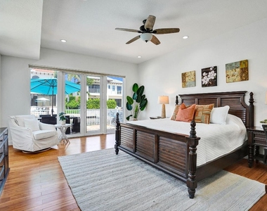 785 Ne 71st Street - Photo Thumbnail 23