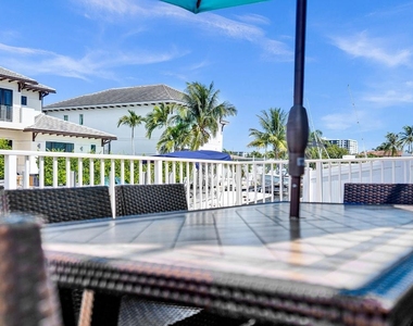 785 Ne 71st Street - Photo Thumbnail 44