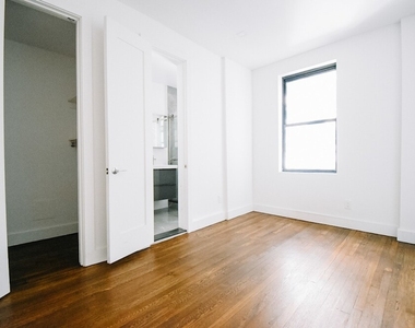 Tiemann Place - Photo Thumbnail 5
